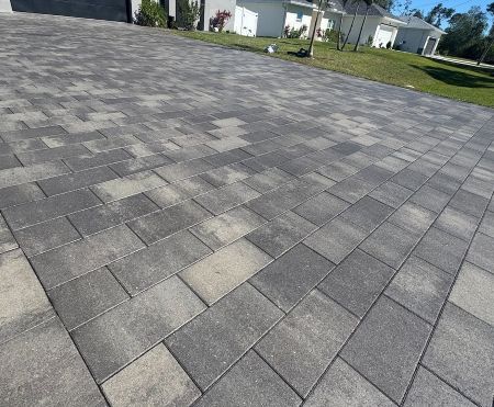Paver Sealing Thumbnail